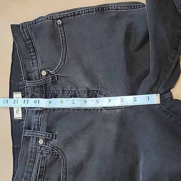 Madewell, Size 28 10" High Rise Skinny Washed Black Jeans, Raw / Frayed Hem - Picture 5 of 13